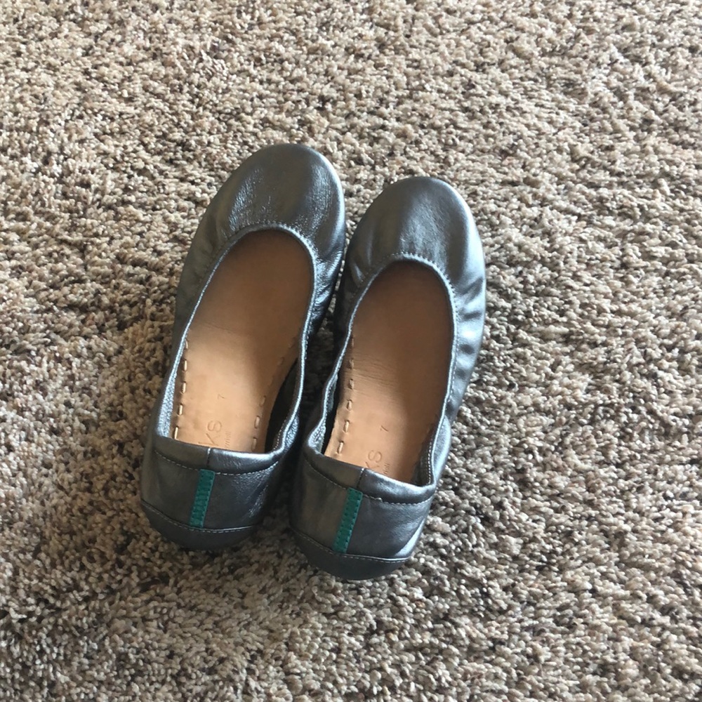 Gray/Silver Tieks flats.